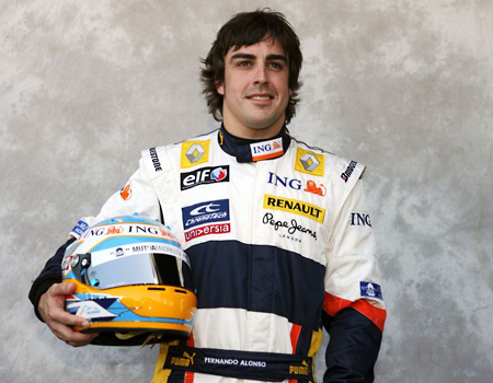 La Fundación Mutua Madrileña sortea la camisa con la que Fernando Alonso  ganó su primer Campeonato del Mundo de F1
