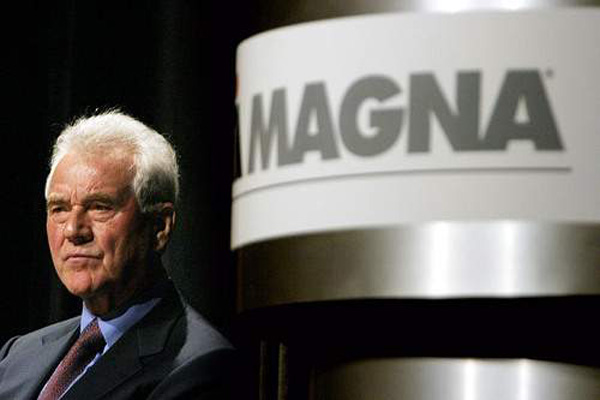 Fundador y presidente de Magna, Frank Stronach, anuncia que deja la