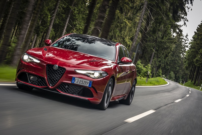 Alfa Romeo Giulia Quadrifoglio elegido 