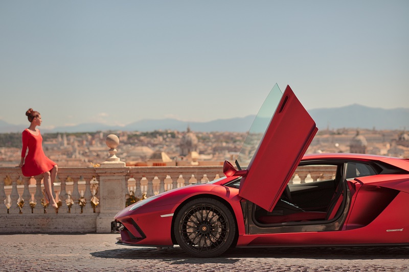 Automobili Lamborghini presenta el proyecto: 