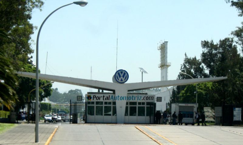 vw-planta-puebla-entrada.jpg | PortalAutomotriz.com