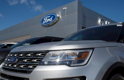 En Oakville, Ford produce en la actualidad los todocaminos SUV Ford Edge y Lincoln Nautilus