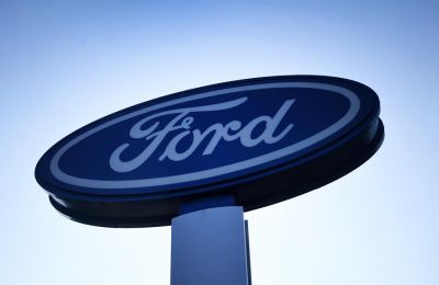 Fotografía de archivo del logo de Ford. EFE/EPA/ANDY RAIN 01 280823