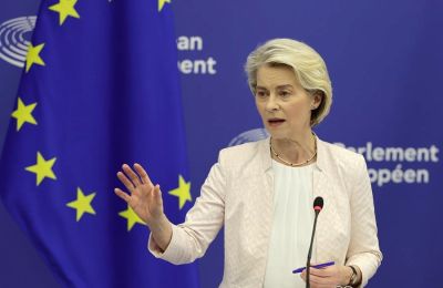 Fotografía de archivo de la presidenta de la Comisión Europea, Ursula von der Leyen. EFE/EPA/RONALD WITTEK 01 210824