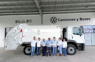 Constellation 17.280 compactador de Volkswagen Camiones y Buses. 01 010922