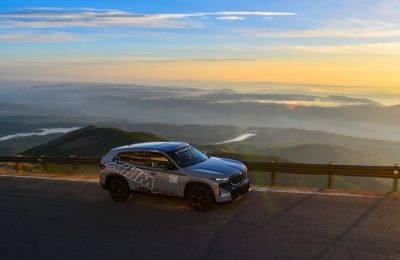 BMW XM Label marca un récord para SUVs Híbridos Eléctricos en Pikes Peak. 01 281123