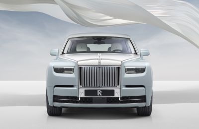 Rolls-Royce presenta la Colección Privada Phantom Scintilla: Un tributo al Espíritu del Éxtasis 01 160824