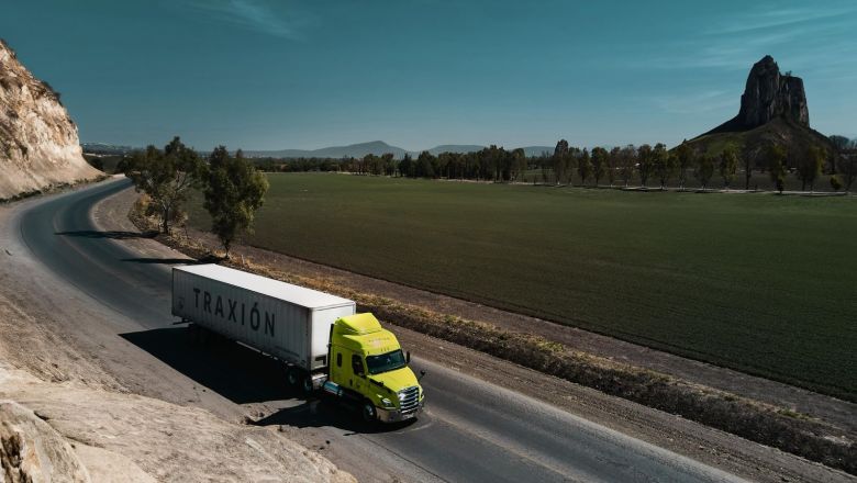 Traxión reporta crecimiento de ingresos y mejora operativa en primer trimestre de 2025 01290425