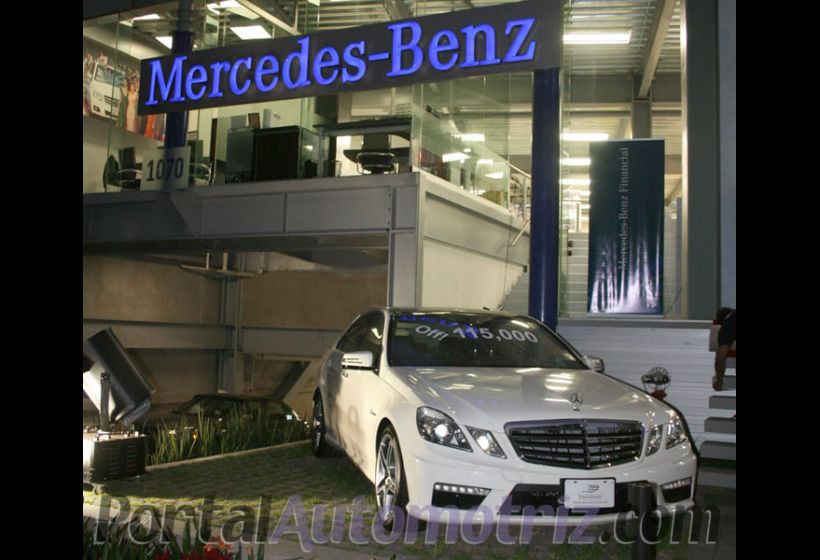 Inauguran la agencia Mercedes-Benz Autosat Insurgentes