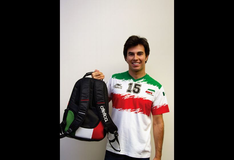 Lanzan colección de ropa de Checo Pérez