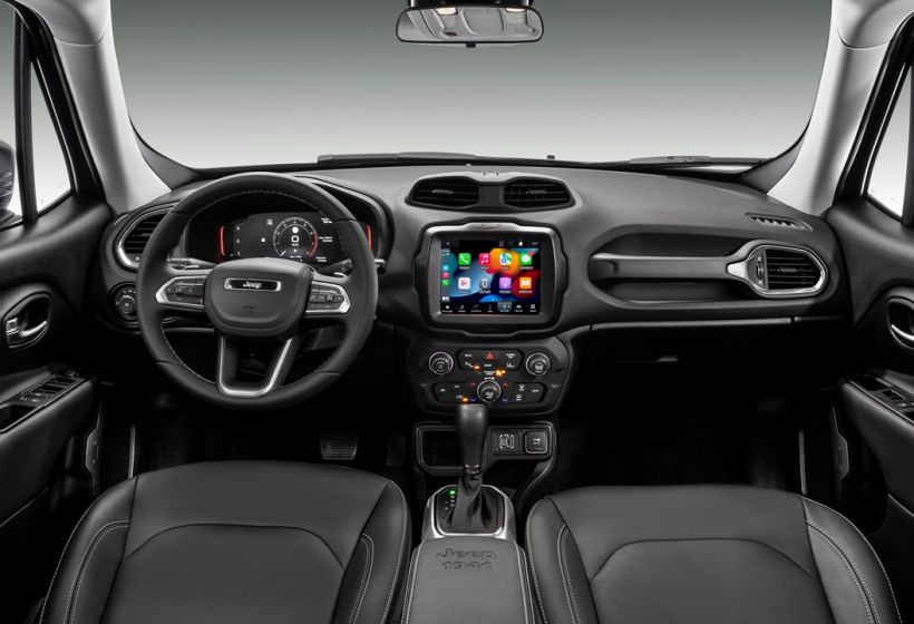 Características interiores del Jeep® Renegade 2023: Asientos y  almacenamiento