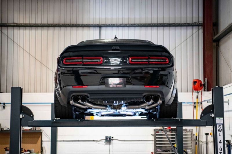 Dodge Challenger Hellcat 01 071222